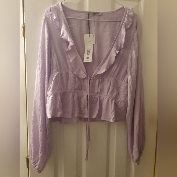 stradivarius Tops - BNWT Stradivarius Lilac Long Sleeved Ruffle Top